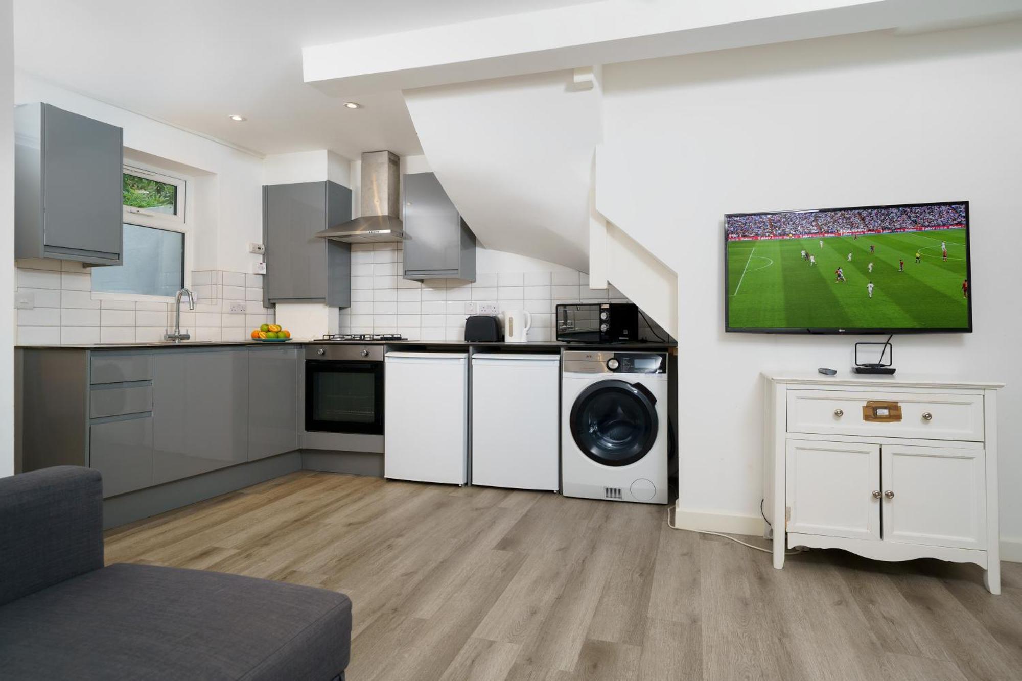 Modern Apartment In South West لندن المظهر الخارجي الصورة
